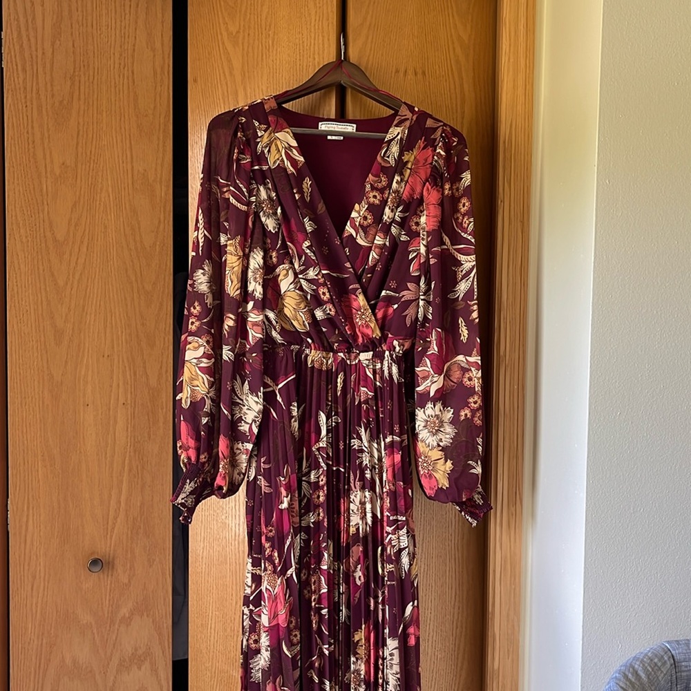 NWOT Baltic Born midi dress, size small. Beautiful red, yellow paisley print.
